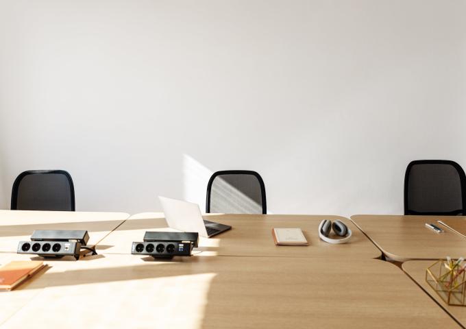 Nova Iskra Trg galerija 10.jpg