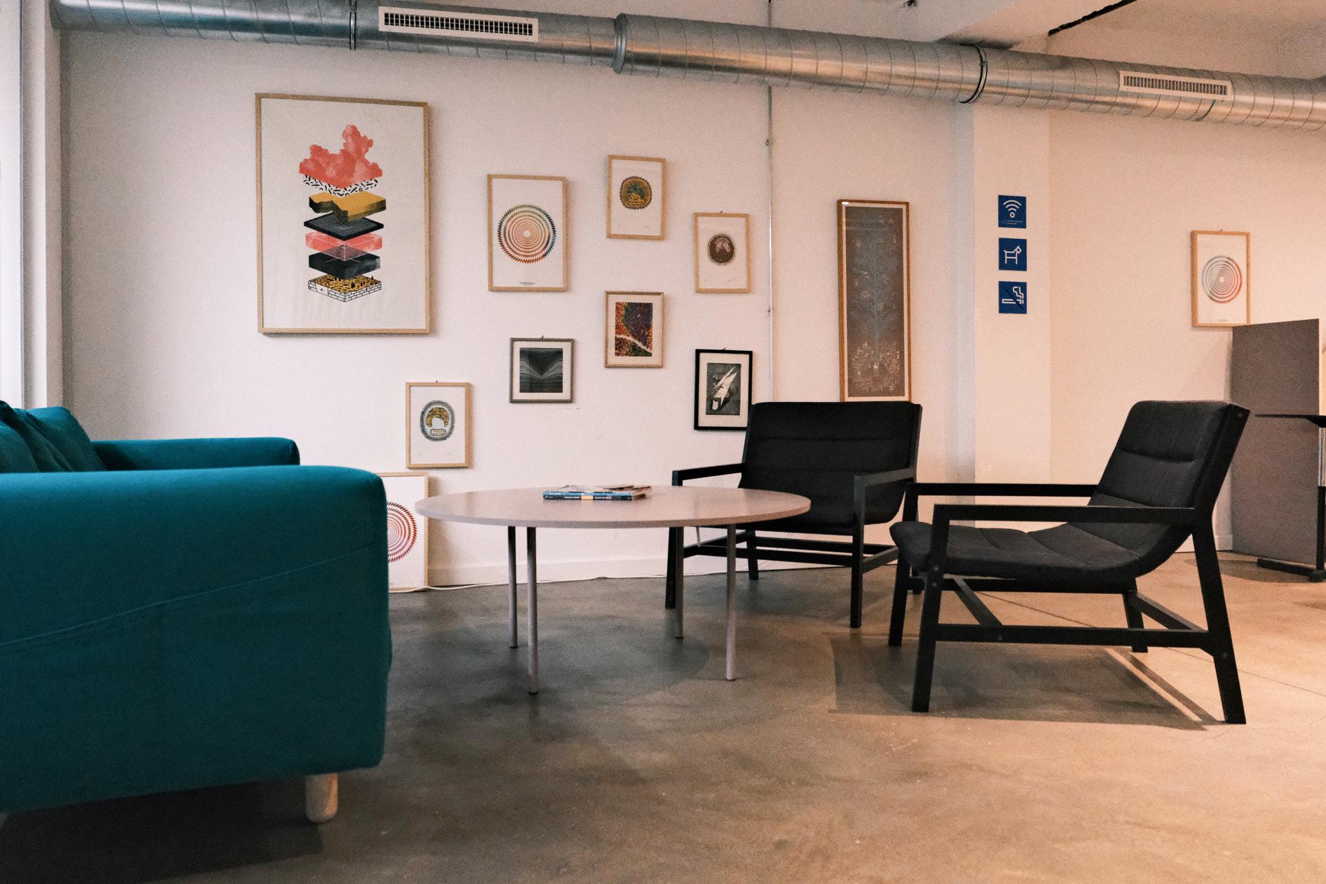 3 Reasons in Favor of Coworking Spaces (And One Against)